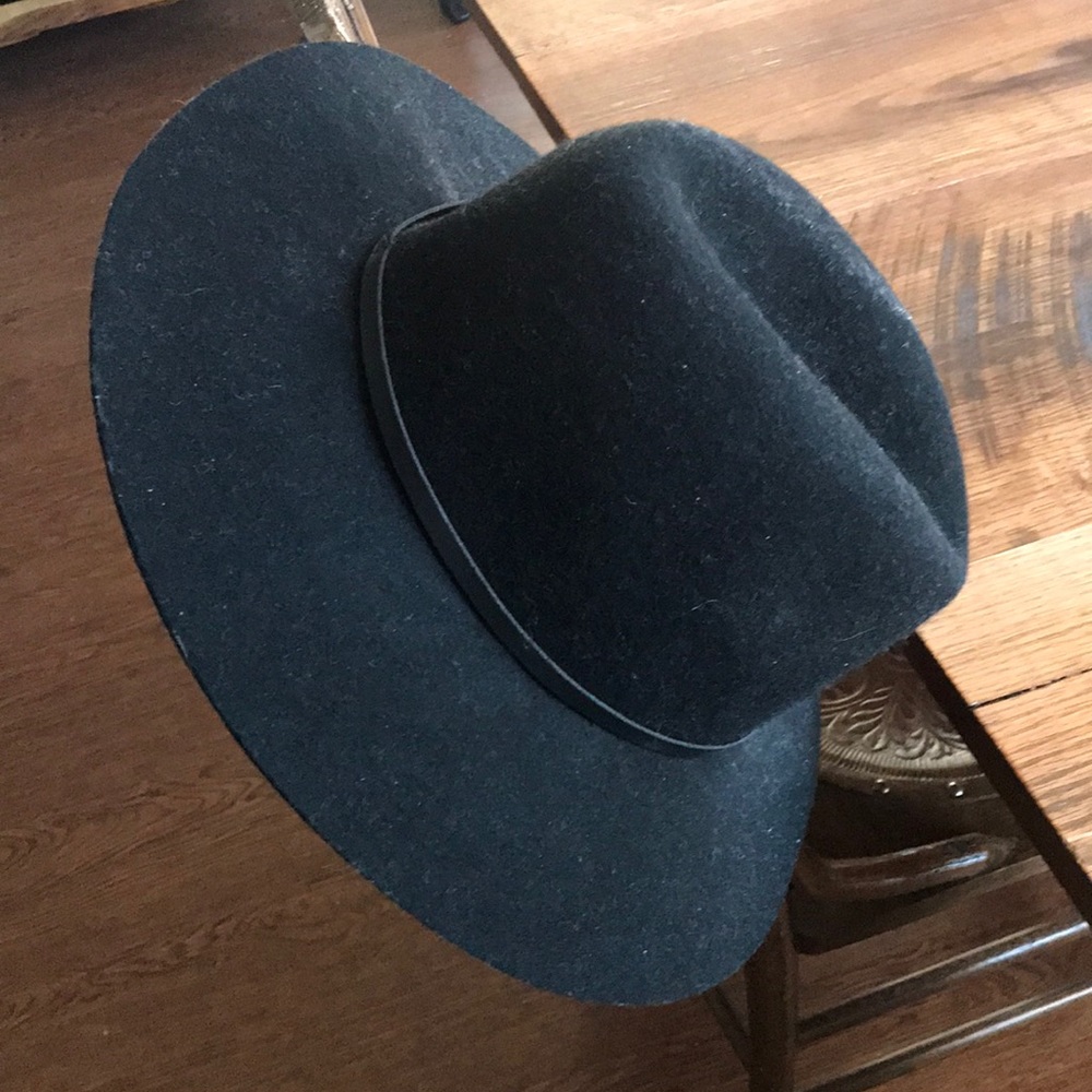 Lucky Brand Hat